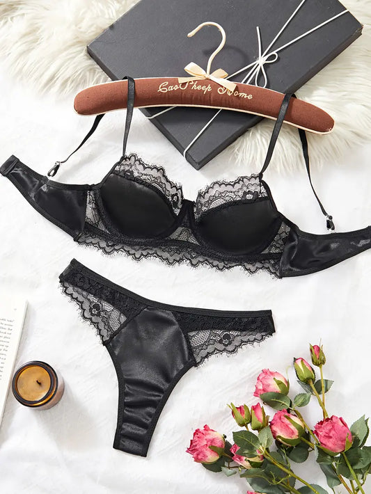 Black Feather Set